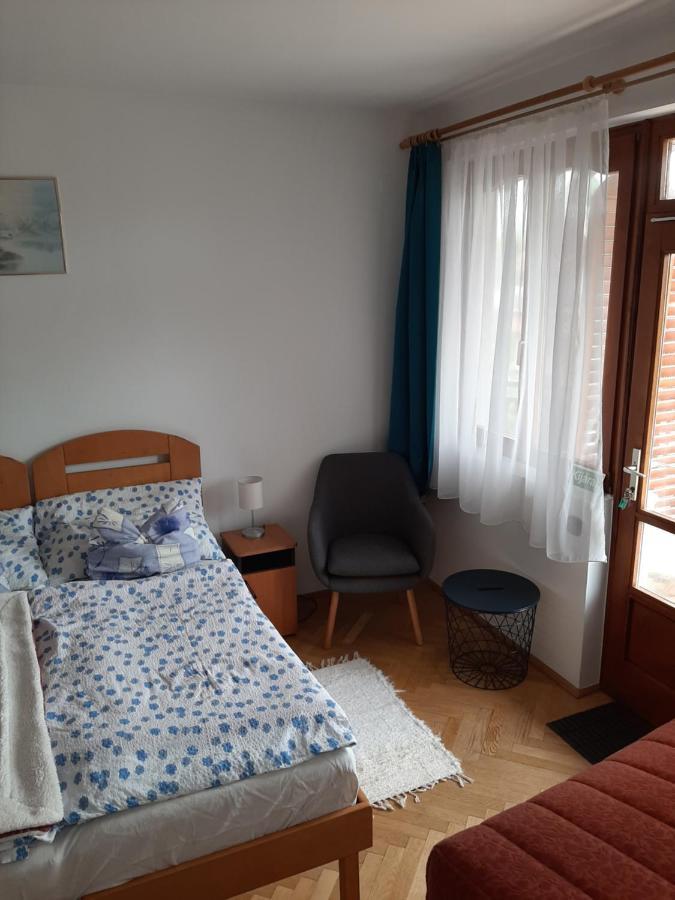 זלקרוס Kispal Apartmanhaz מראה חיצוני תמונה